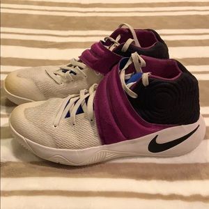 Nike Kyrie 2 ‘Kyrache’